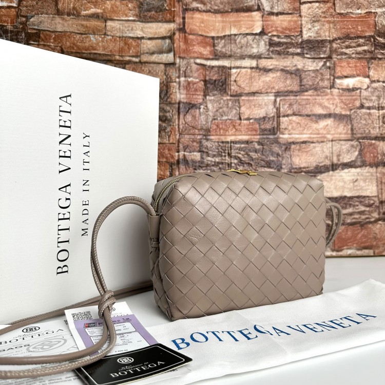 BOTTEGA VENETA LOOP MEDİUM VİZON